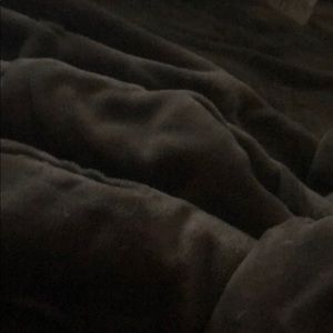 Meet your Posher, Shealia